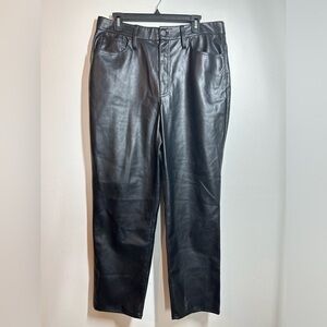 Madewell The Perfect Vintage Straight Leg Pant:‎ Faux Leather Size 31 Black EUC